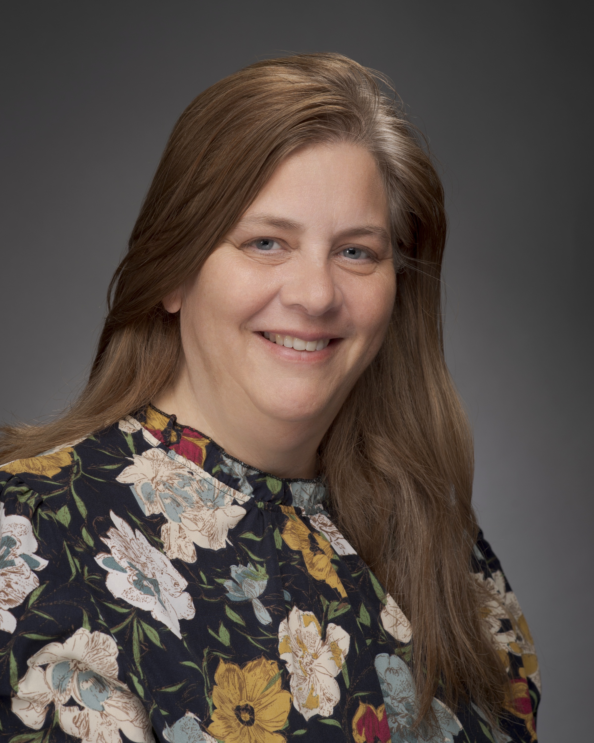 Professional Portrait of Financial Associate Anna Martin