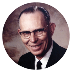 Headshot of Leon Johnson