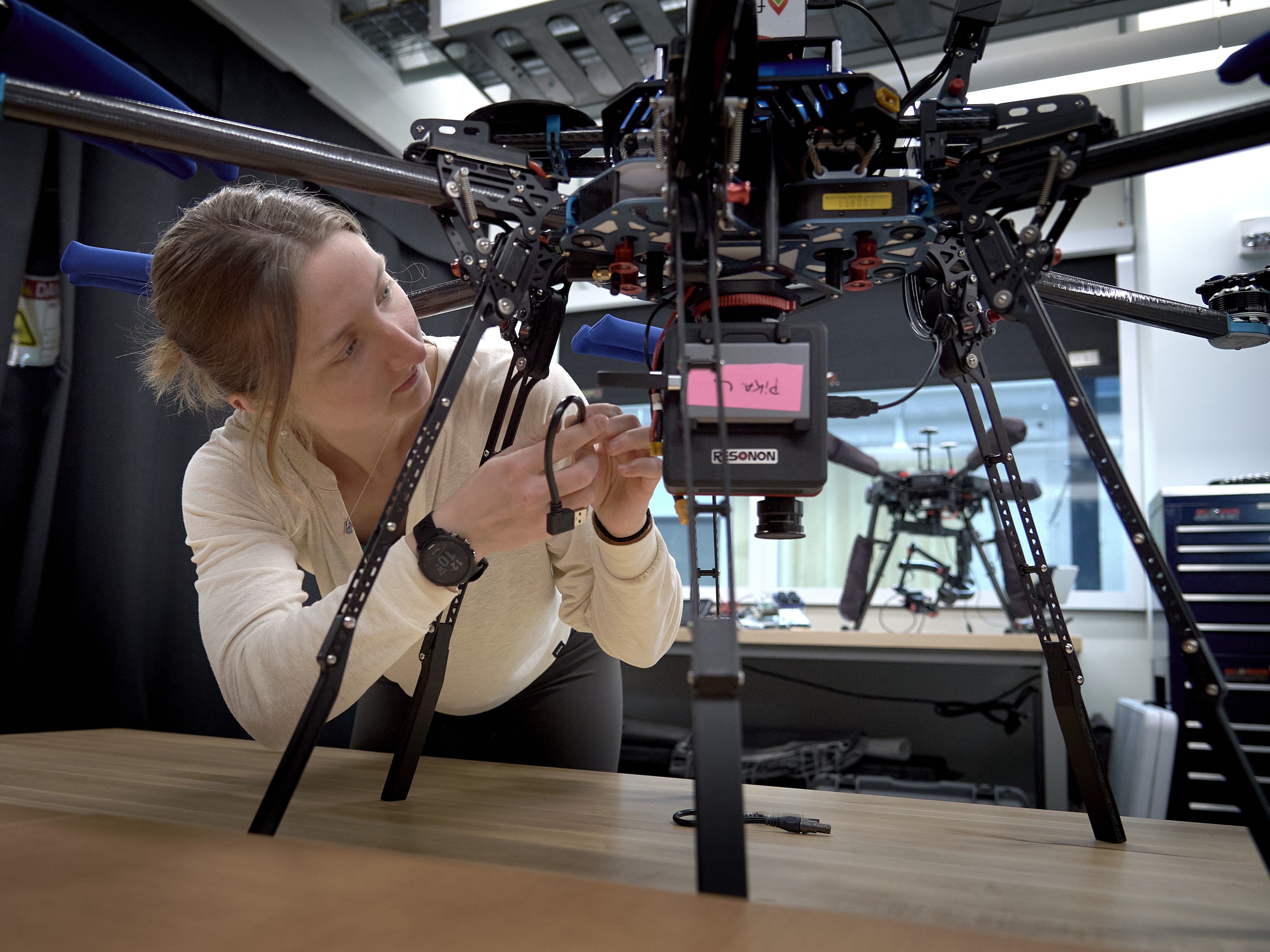 Put Image Description Here